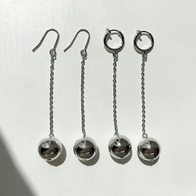 MILIEU Metal ball pierce / earring