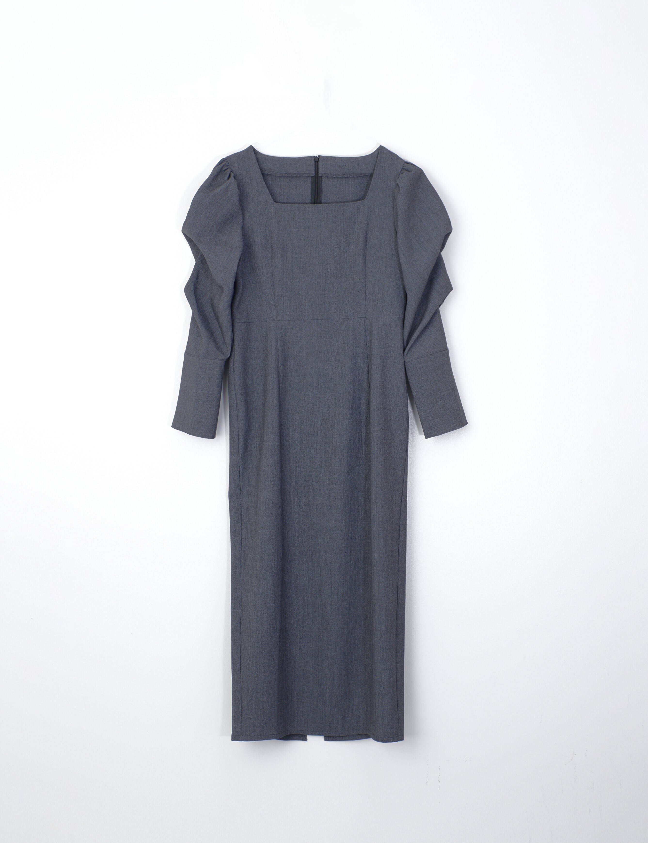 RANDEBOO Silhouette puff dress