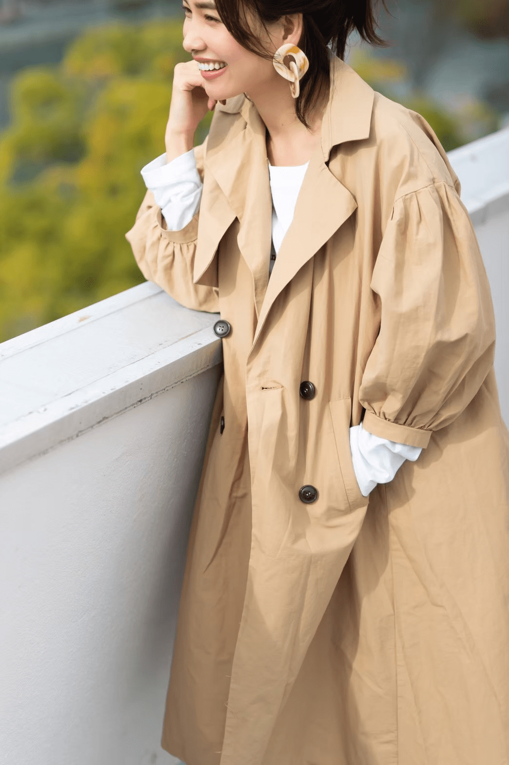 mite puff sleeve trench