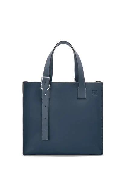 LOEWE バックルジッパートート