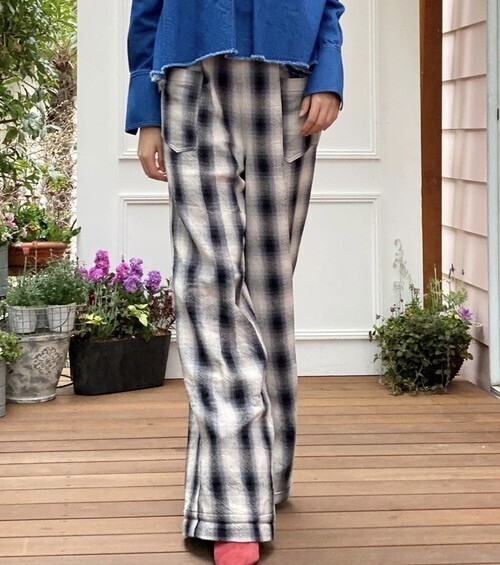 コレカウ | 島袋寛子さんが櫻井・有吉THE夜会で着用されていたパンツ