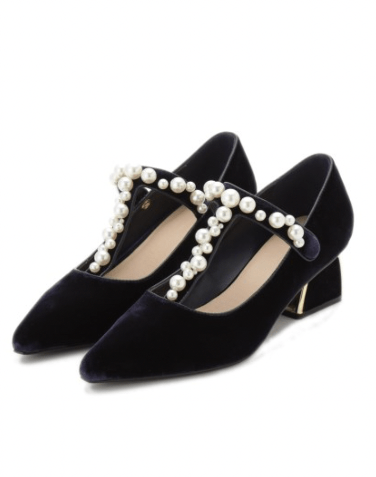 Lily Brown ストラップパンプス