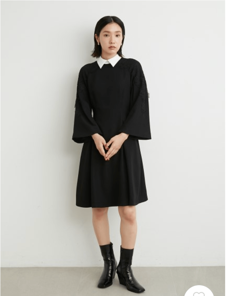 Lily Brown バイカラーレースワンピース