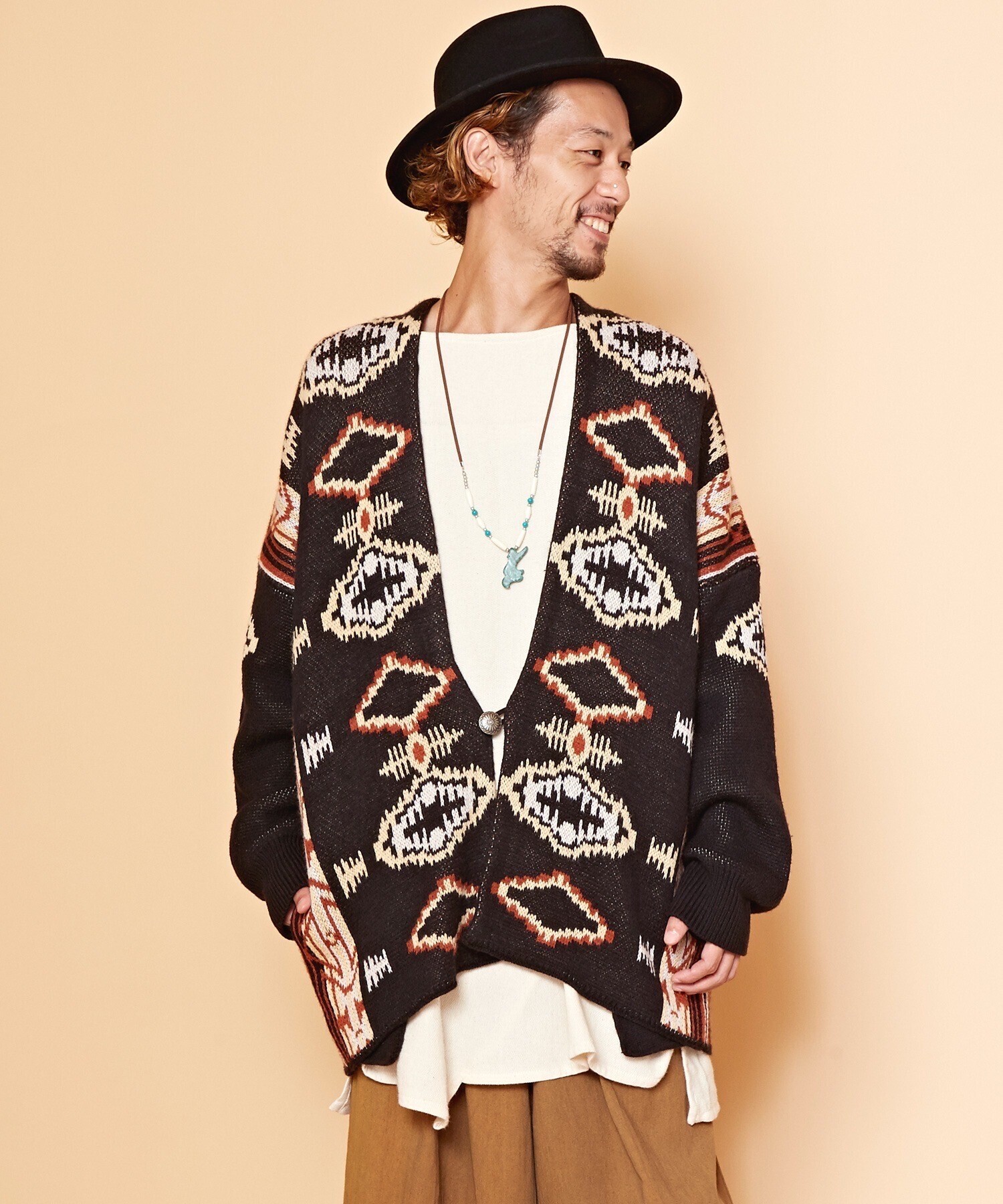 チャイハネ ネイティブ柄ニットMEN'Sカーディガン