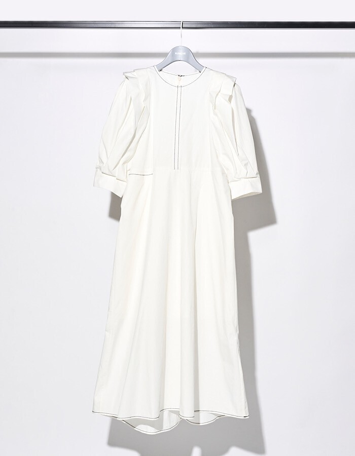 RUMCHE Petal Sleeve Dress