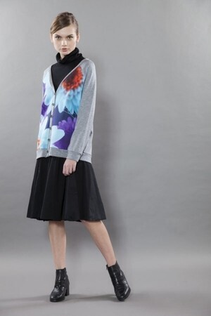 facette*30 ウール天竺切替え花柄カーデ