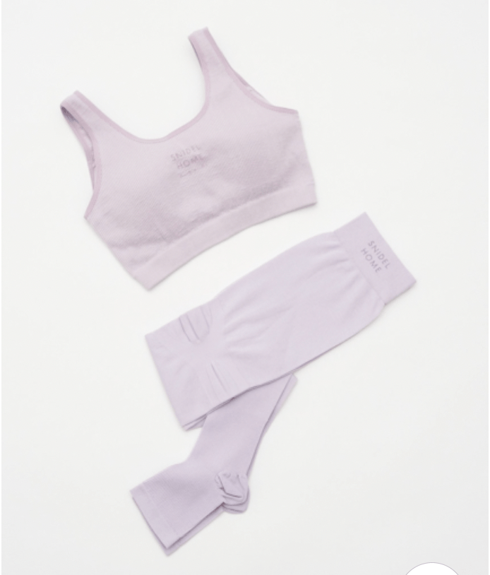 SNIDEL HOME 着圧ロングソックス