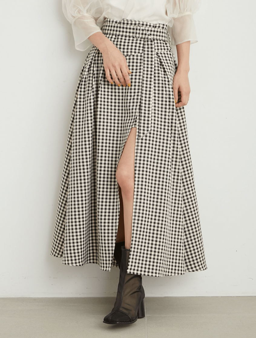 Lily Brown パンツドッキングラップスカート