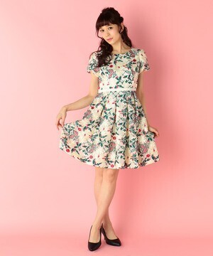 DOLLY GIRL BY ANNA SUI フラワーエンブロイダリーワンピース