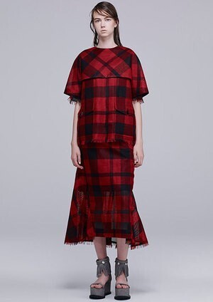 sacai スカート