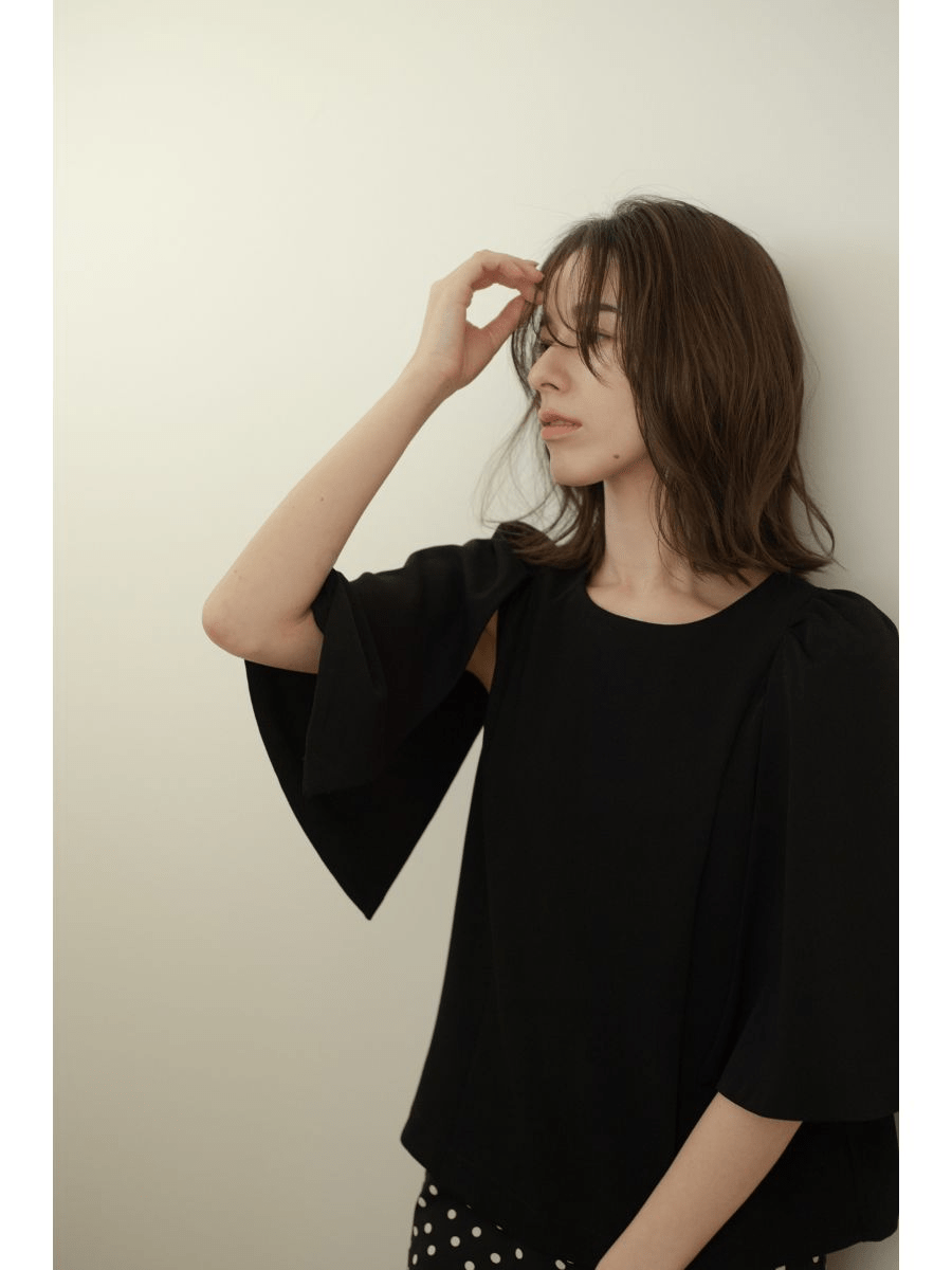maison de Dolce. ケープ風トップス【black】