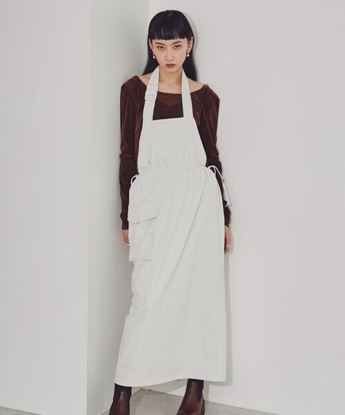 ROSE BUD (CREOLME)エプロンワンピース
