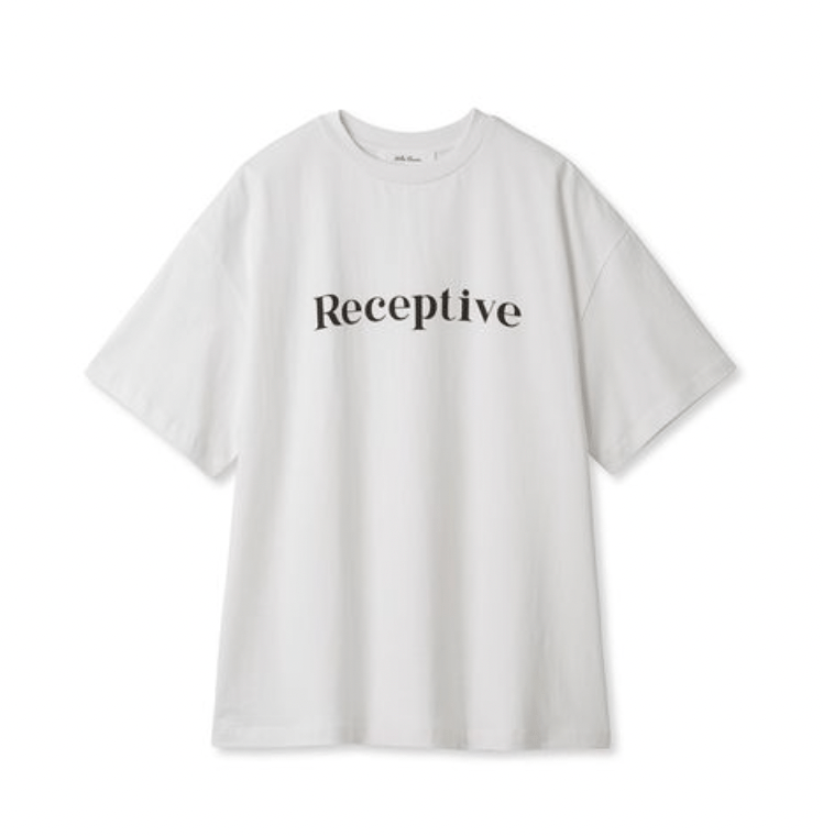 Mila Owen ロールアップ1段ロゴTシャツ