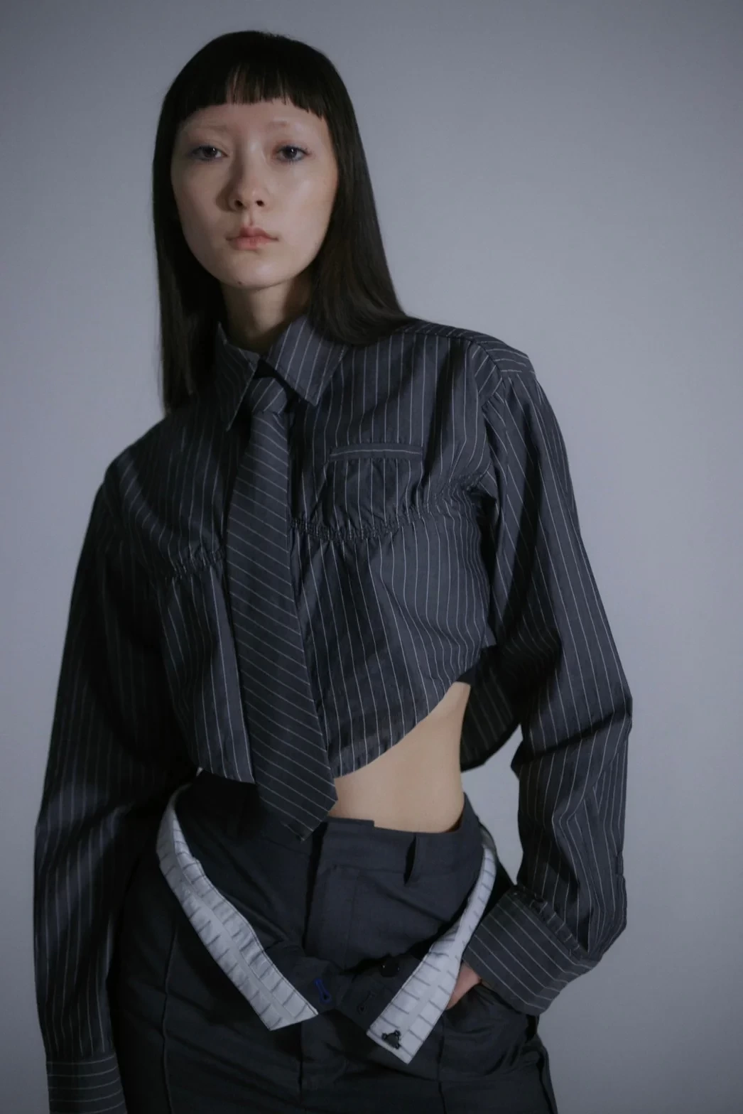 neith. Corset Hem Shirt