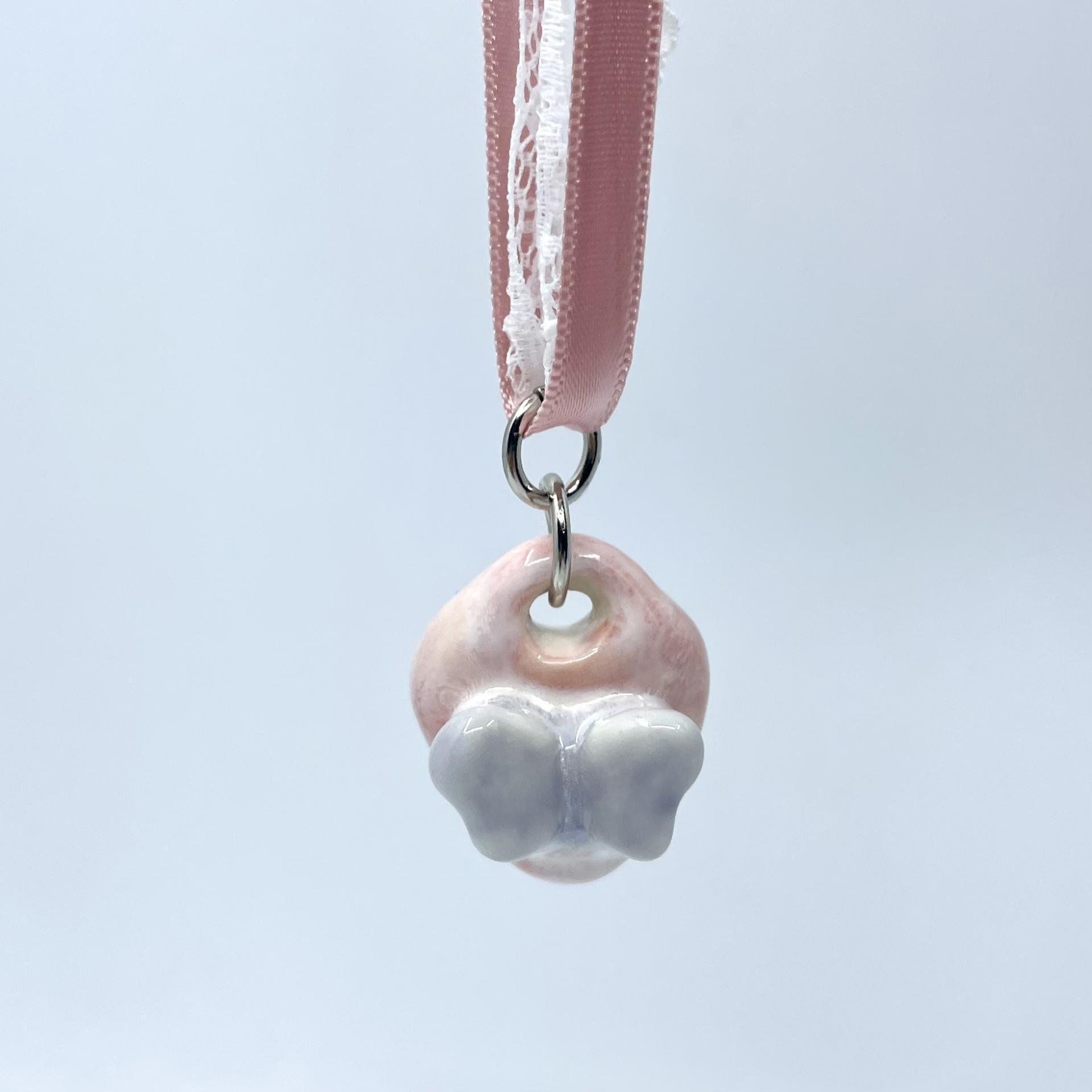 SUGAR SCOOP Pink Angel Lock choker