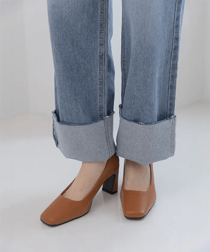 Jolie Mallette Square Toe Basic Pumps