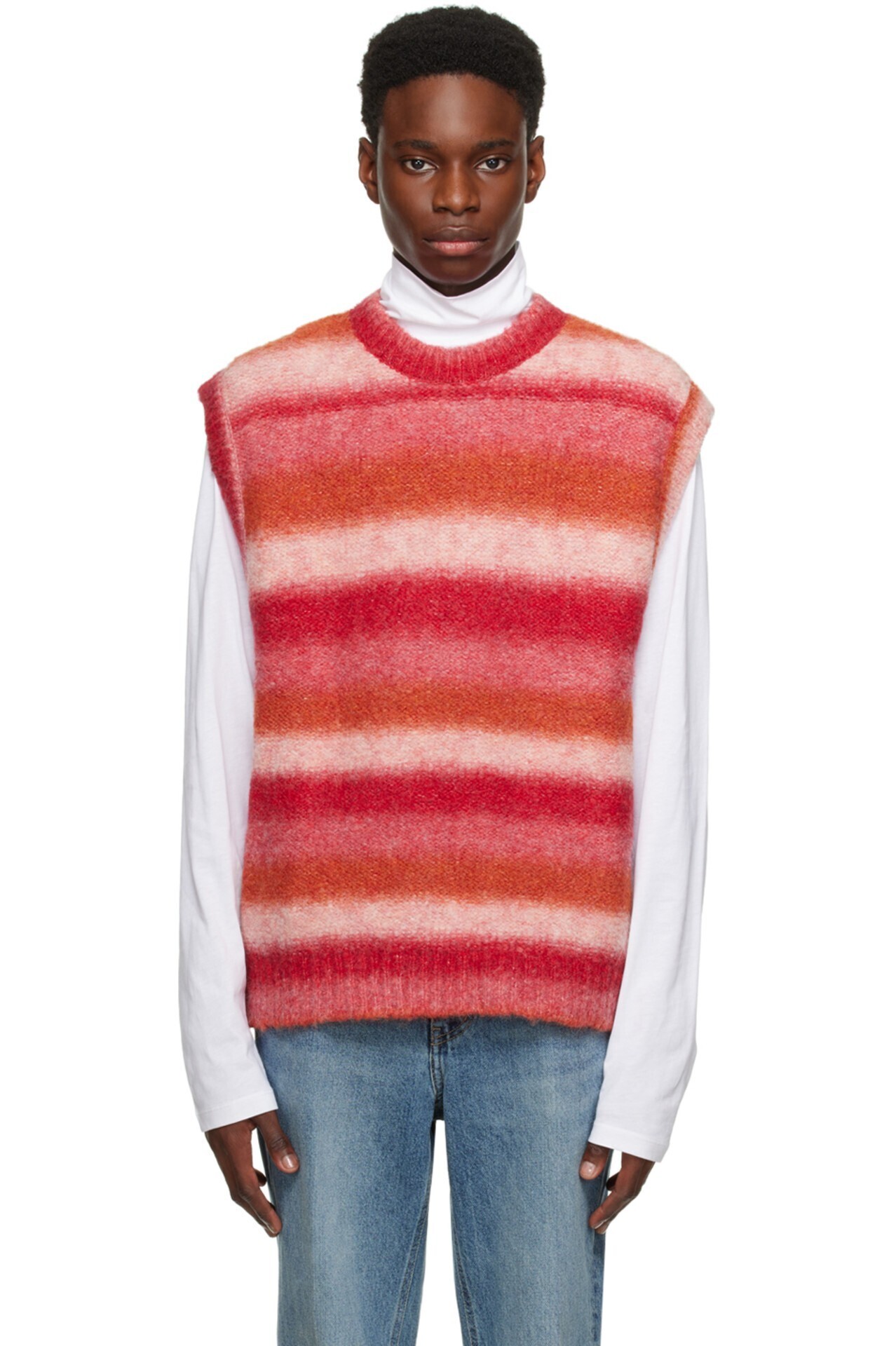 BOTTEGA VENETA ロゴニット 目黒蓮色違い image_1707739920.jpeg