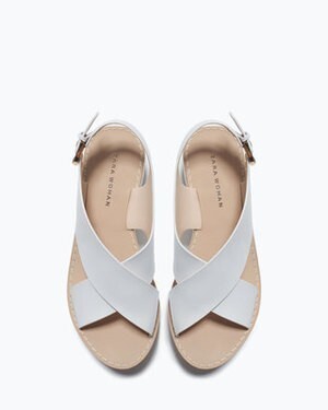 ZARA クロスオーバーフロントレザーウェッジ