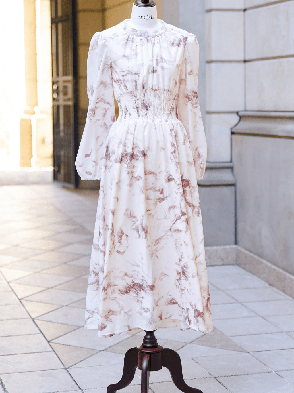 EmiriaWiz Motif en marbre shirring one-piece