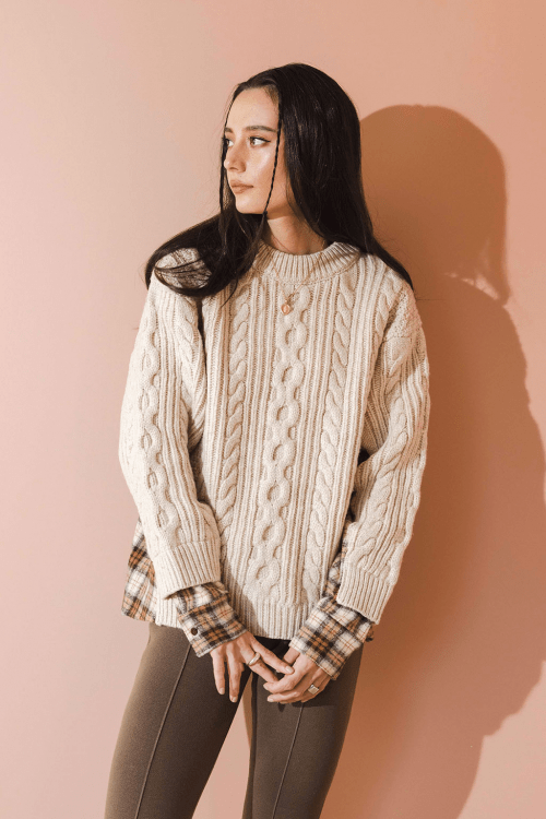 長澤まさみ着用　INSCRIREのニット 長澤まさみ、鮮やかニットの笑顔SHOT＆“今の願い”を明かす