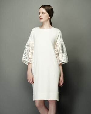 Room no.8 Doublegeorgette big slv block dress
