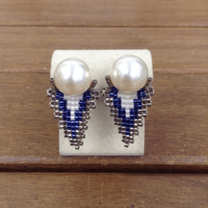 MIQUILA デリカフラッグピアス