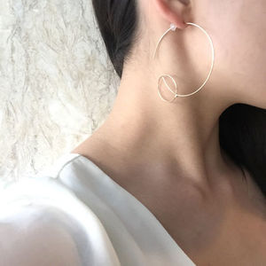 VERITE 【921018120001】VERITE/リップルフープピアス