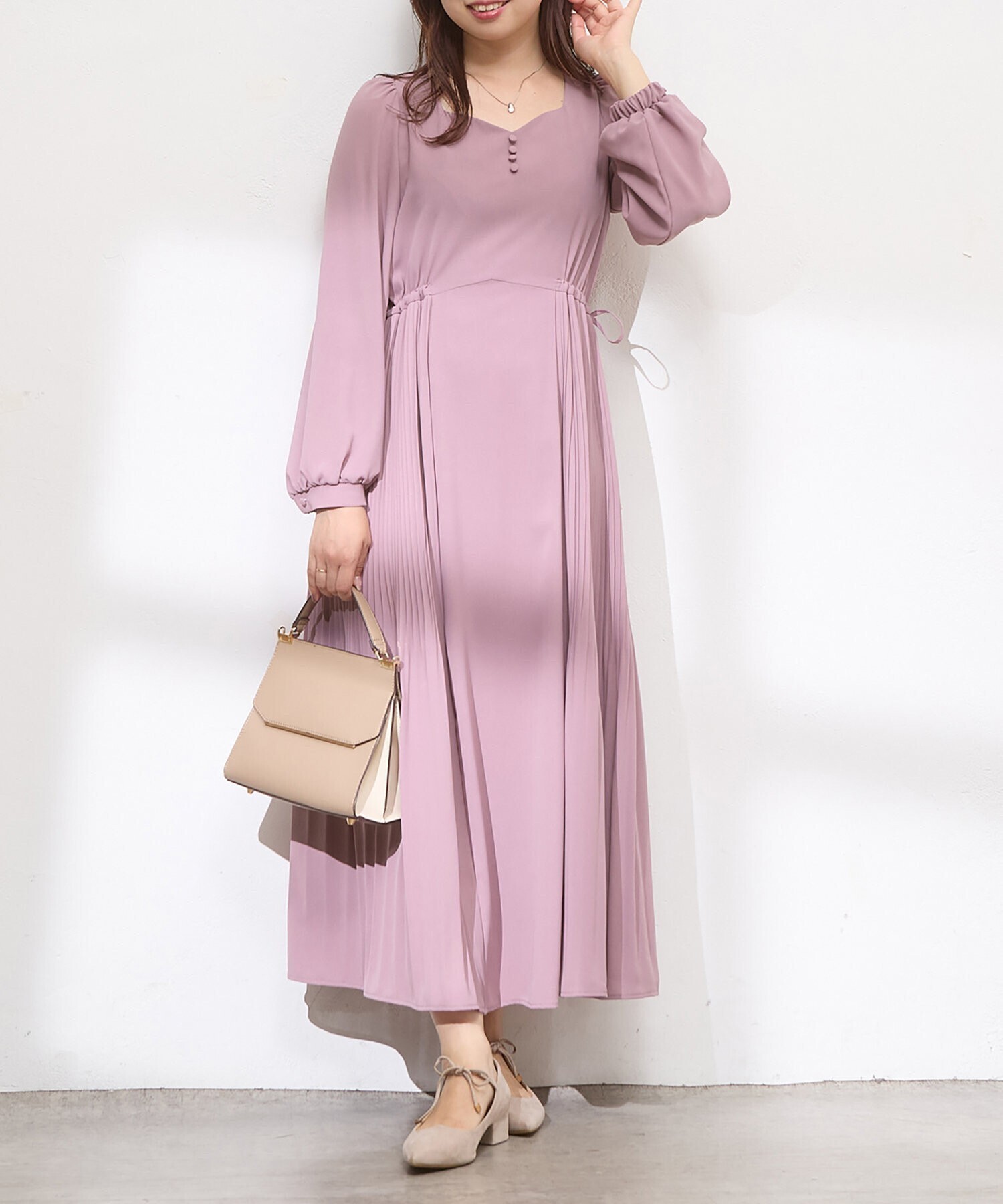 natural couture ハートネック両サイドプリーツワンピース