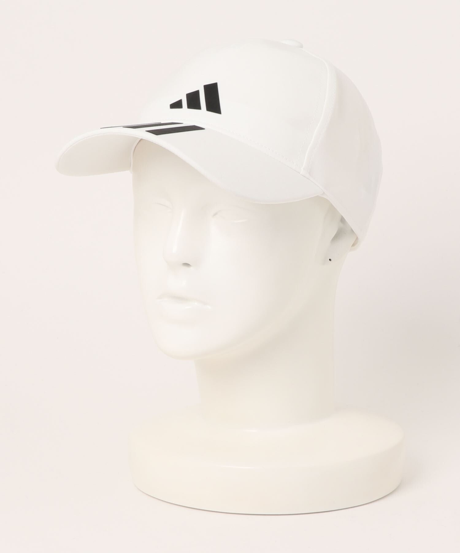 コレカウ | 川西拓実さんが空港ファッションで着用されていた帽子