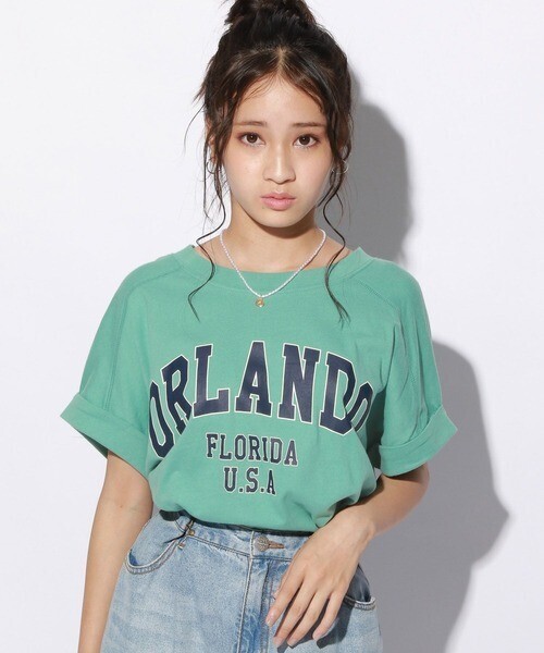 repipi armario カレッジプリントルーズTシャツ
