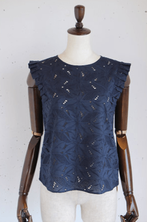 STELLA CIFFON フラワーカットワークレース刺繍ブラウス