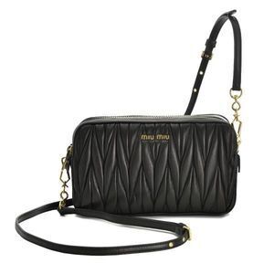 Miu Miu シープスキン ショルダーバッグ