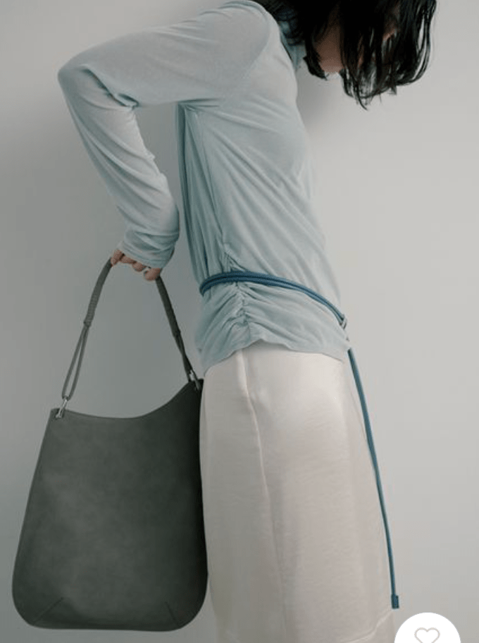 MIESROHE ｏｖａｌ　ｌｅａｔｈｅｒ　ＢＡＧ