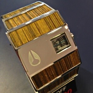 NIXON ROTOLOG-ロトログ-
