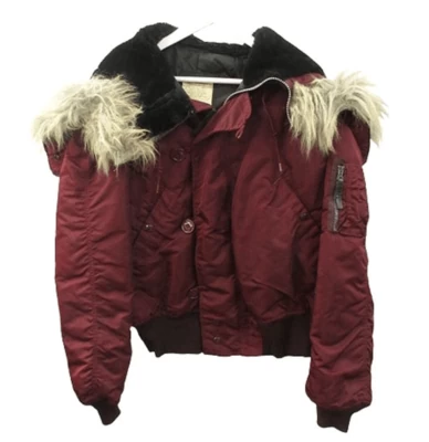 コレカウ | 広瀬すずさんがクジャクのダンス、誰が見た？で着用され