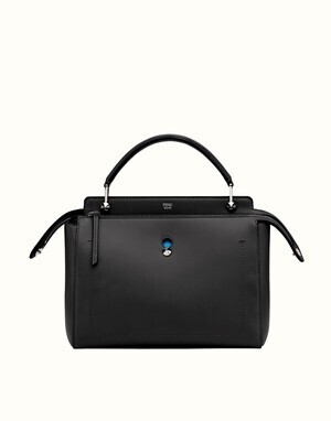 FENDI ドットコム ブルー クラッチ付きブラック レザー