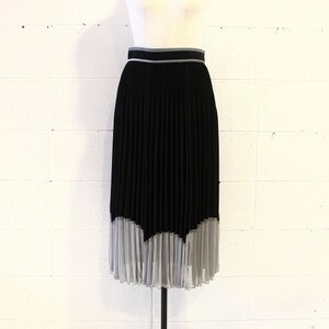 plumpynuts Switching Accordion Pleats Skirt