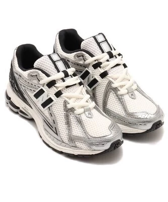 コレカウ | 大橋和也さんがInstagramで着用されていたシューズ