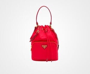 PRADA サフィアーノ