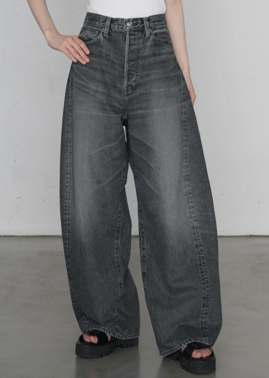 HYKE DENIM BARREL LEG JEANS