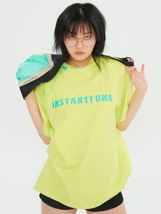 InstantFunk 빈티지 로고 티셔츠 - 옐로우