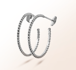 Van Cleef & Arpels ペルレ　フープピアス、スモールモデル