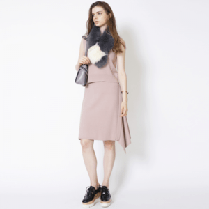 QUEENS COURT 【55120】【セット商品】ノースリニット×アシメスカート