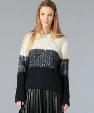 GUILD PRIME WOMENS ケーブルグラデーションニット