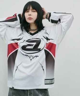 コレカウ | 川西拓実さんが空港ファッションで着用されていた時計