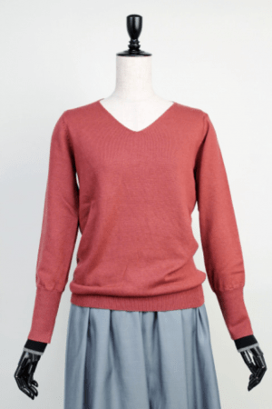 trois 【T63-4230】trois/V首ニット