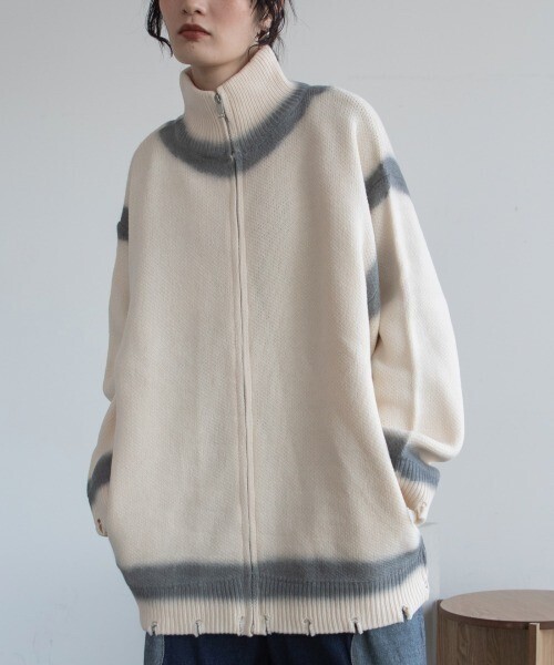VACANCY スプレーZIPニットコート