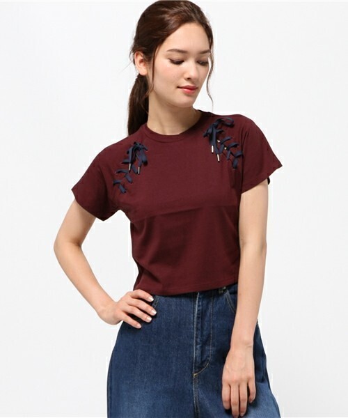 SLY SHOULDER LACE UP T/SH