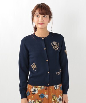 And Couture ロゴ刺繍カーディガン