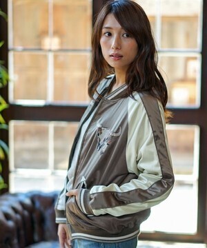 goa リバーシブルEmbroideryスカジャン